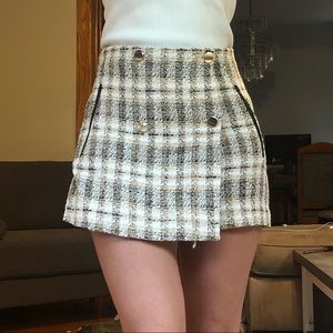 Zara Plaid squort (brand new)